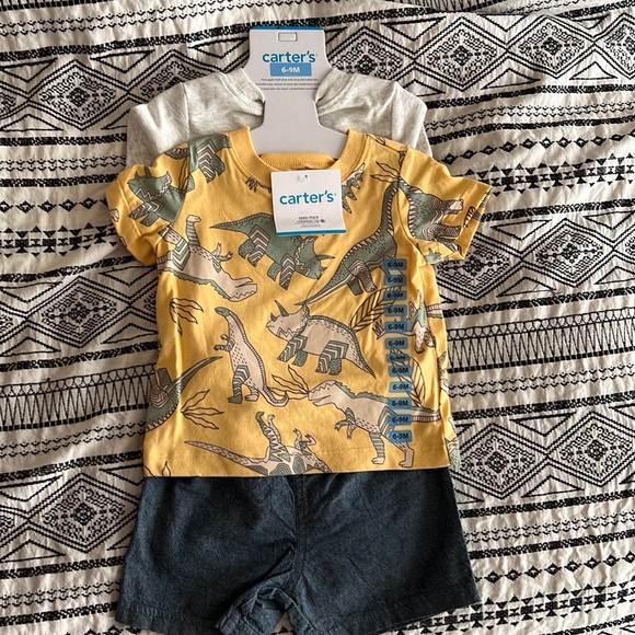 Carter's Other - NWT Carter’s 2 outfit bundle